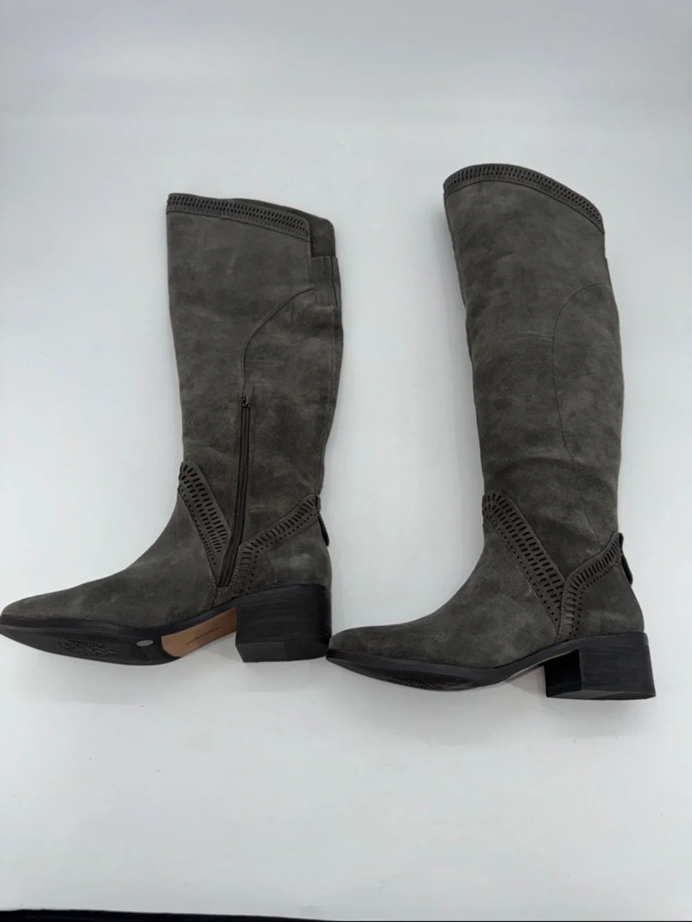NWOT Vince Camuto Over-the-Knee Suede Boots in Charcoal Gray size 9